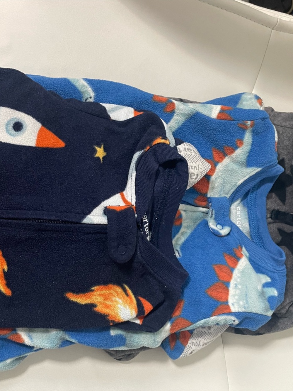 3 Pairs Carter's Fleece‎ Pajamas Size 18 Months See All photos